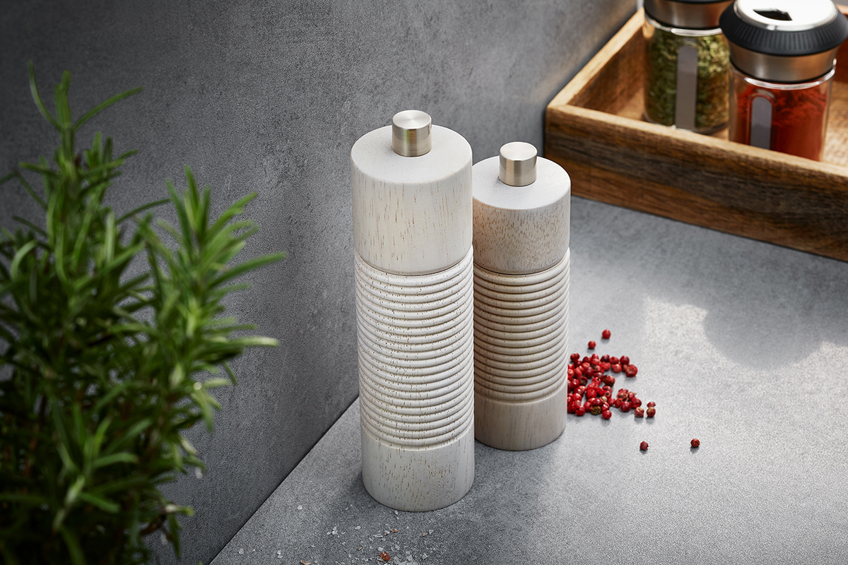 Salz- oder Pfeffermühle TEDORO, 14 cm weiß