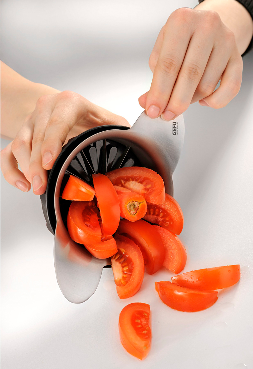 Tomato / Apple cutter POMO
