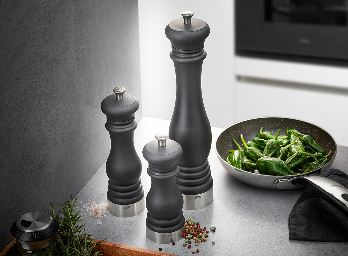 Salt or pepper mill FLAVIO®, L