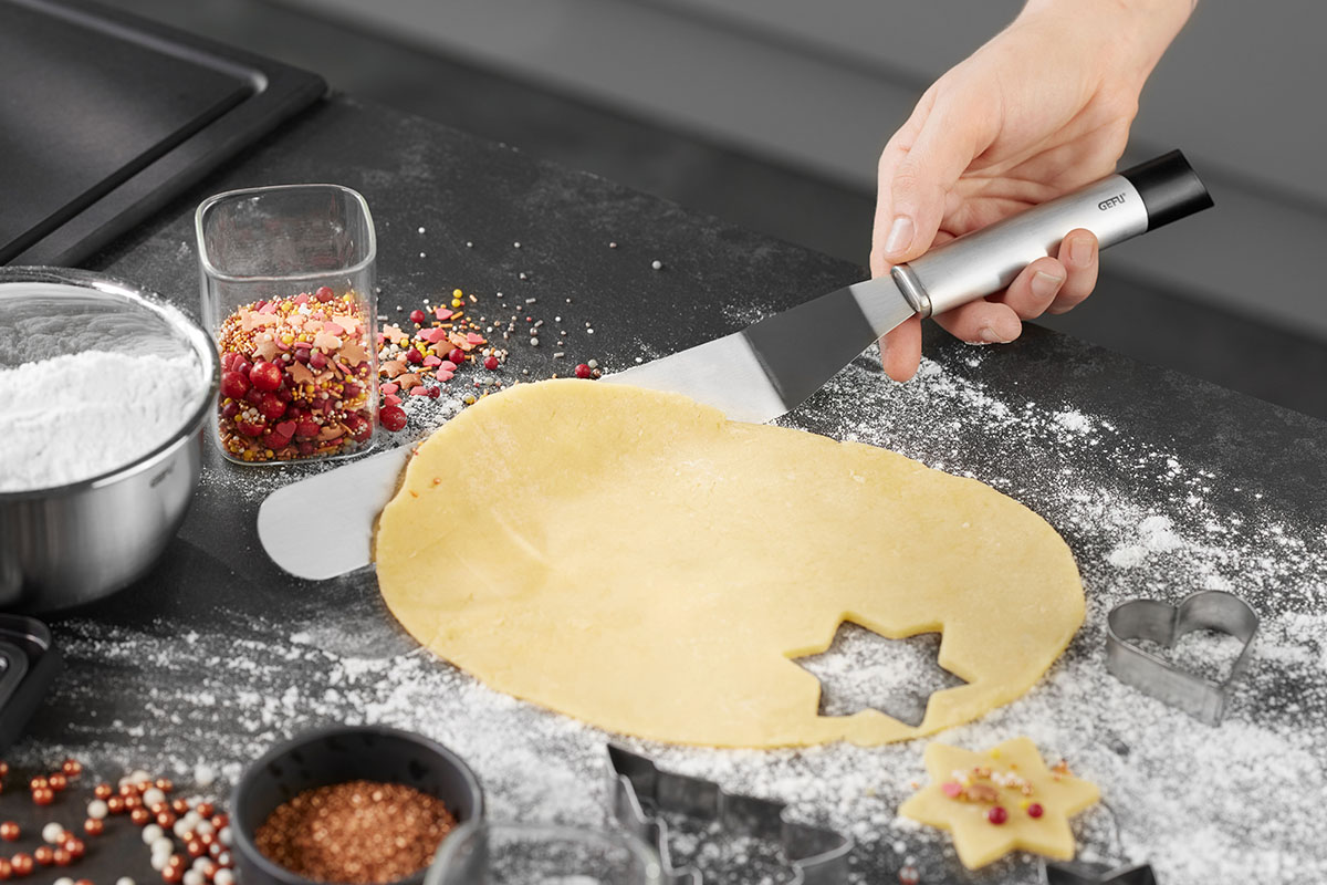 Angled icing spatula PRIMELINE