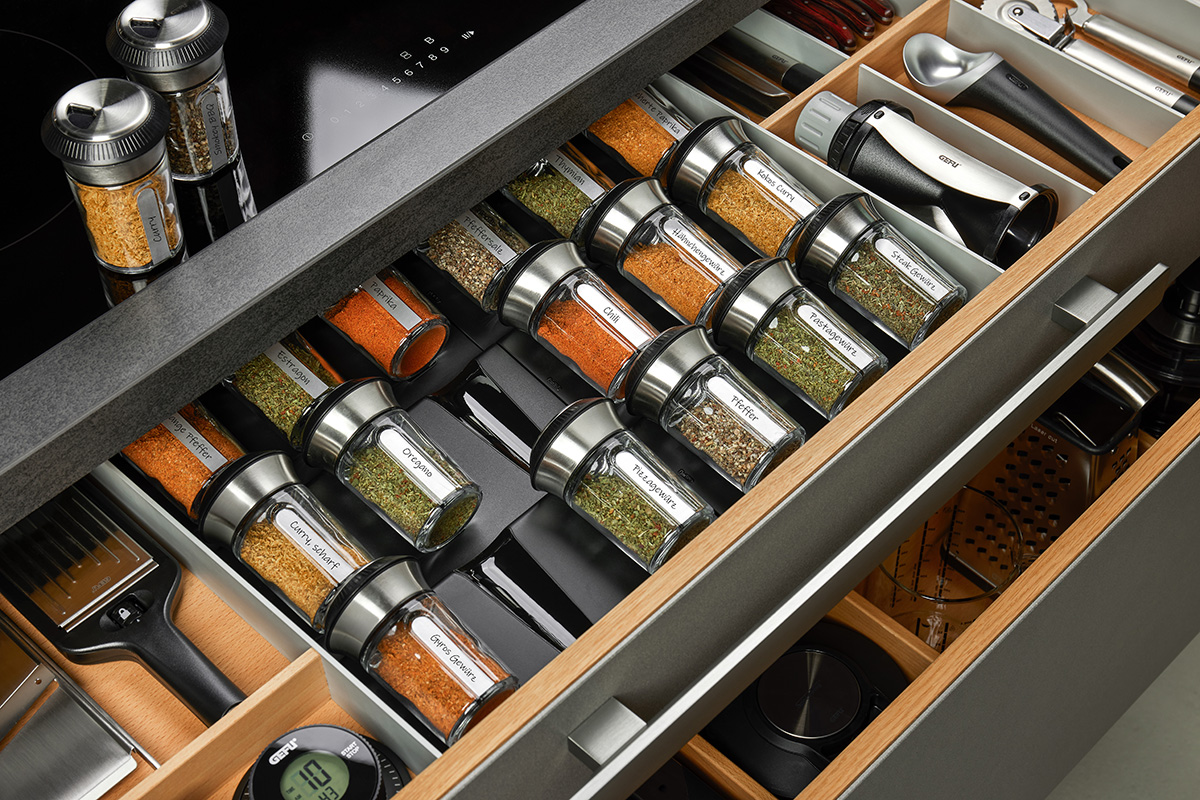 Set: 3 Spice and herb shaker X-PLOSION® + Spice and herb shaker organiser X-PLOSION®