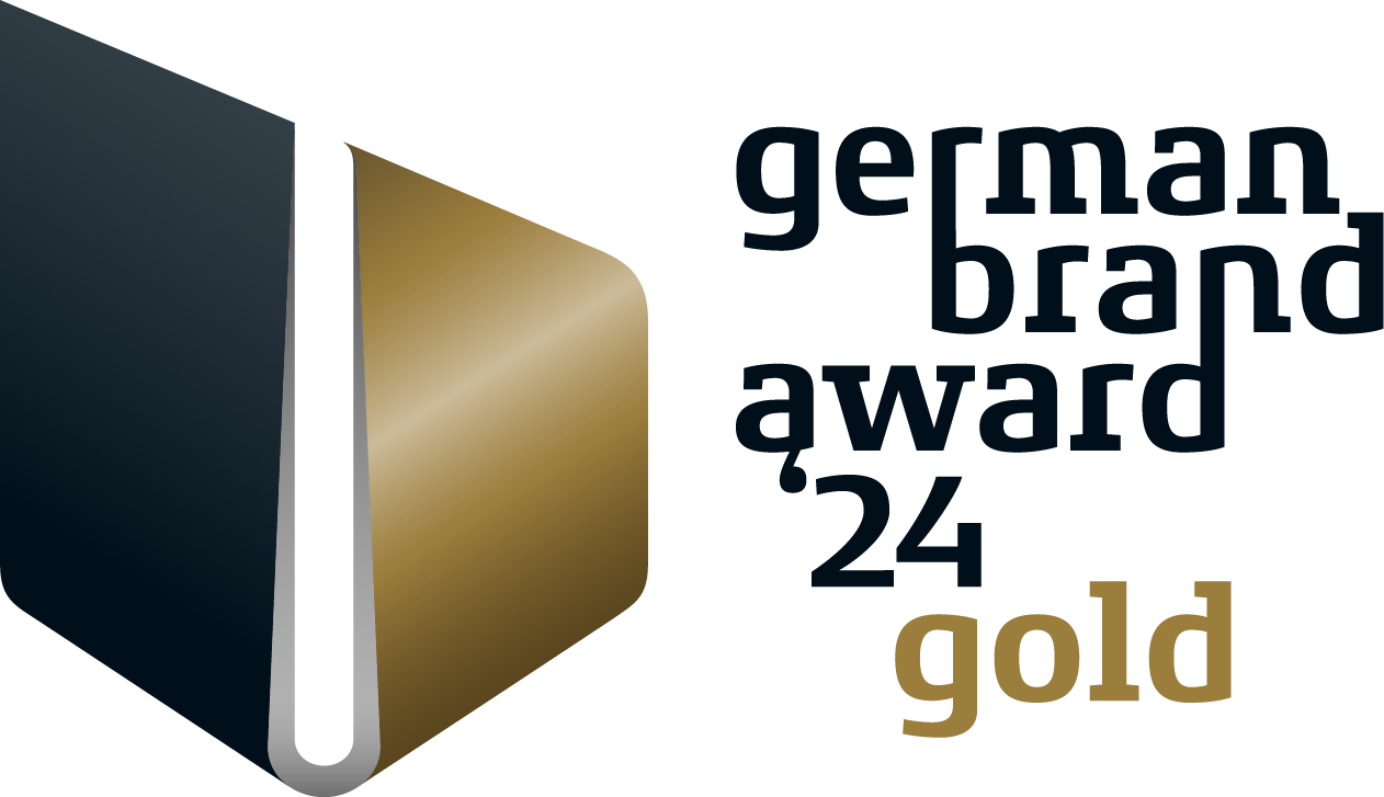 German Brand Award 2024 Gold Logo Logo des German Brand Award 2024 Gold, bestehend aus einem modernen, zweifarbigen Design in Schwarz und Gold mit Schriftzug