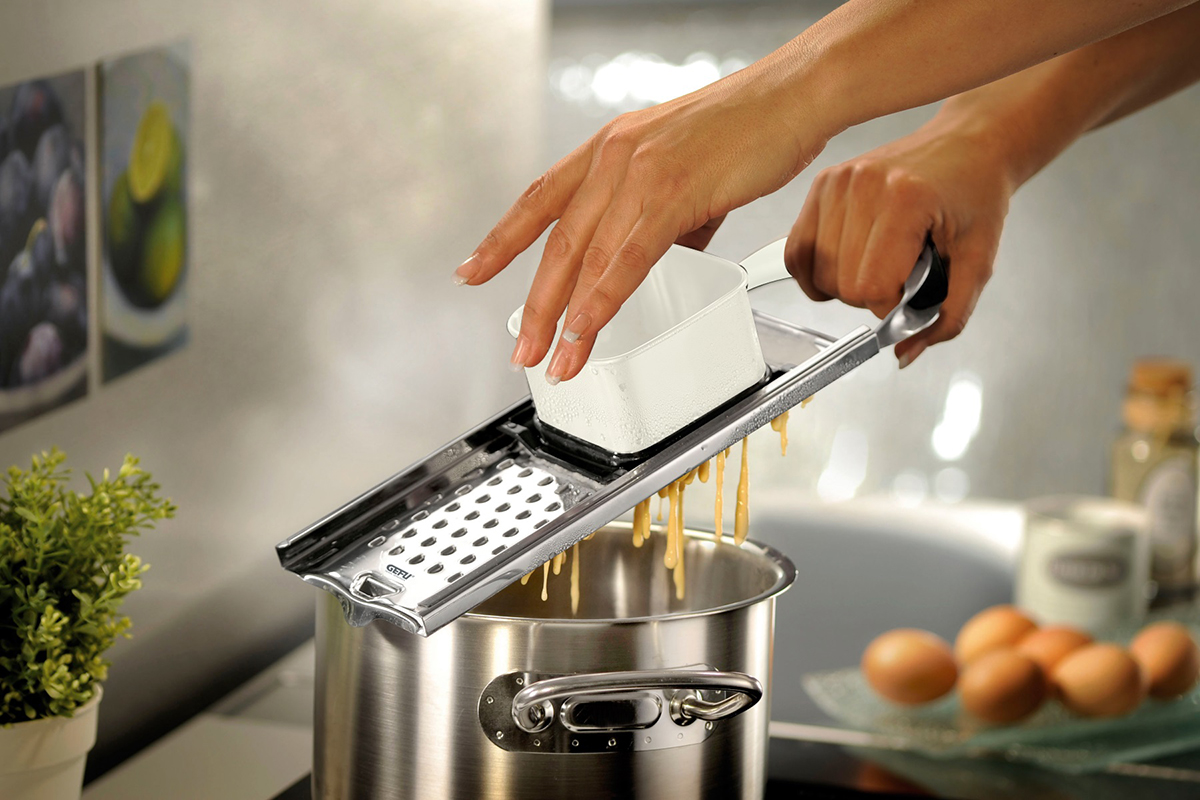 Spaetzle Maker TRADIZIONE for short spaetzle NEW: made of stainless steel